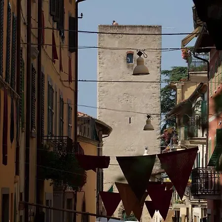 La Finestra Sul Borgo Dimora Storica * Латерина