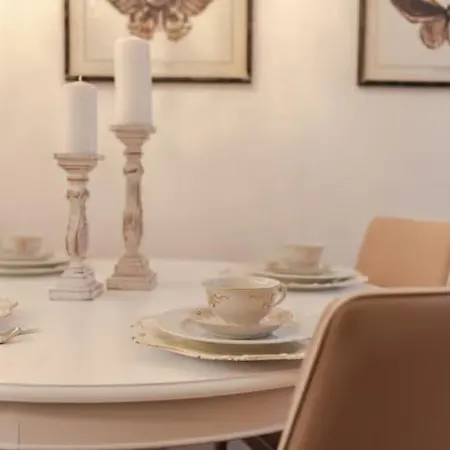 Апартаменты La Finestra Sul Borgo Dimora Storica *