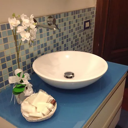 La Finestra Sul Borgo Dimora Storica Апартаменты Латерина